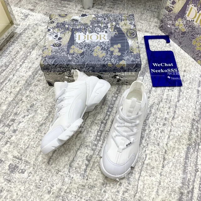 Dior Sneakers D-Connect chunky lace-up product detail image 20