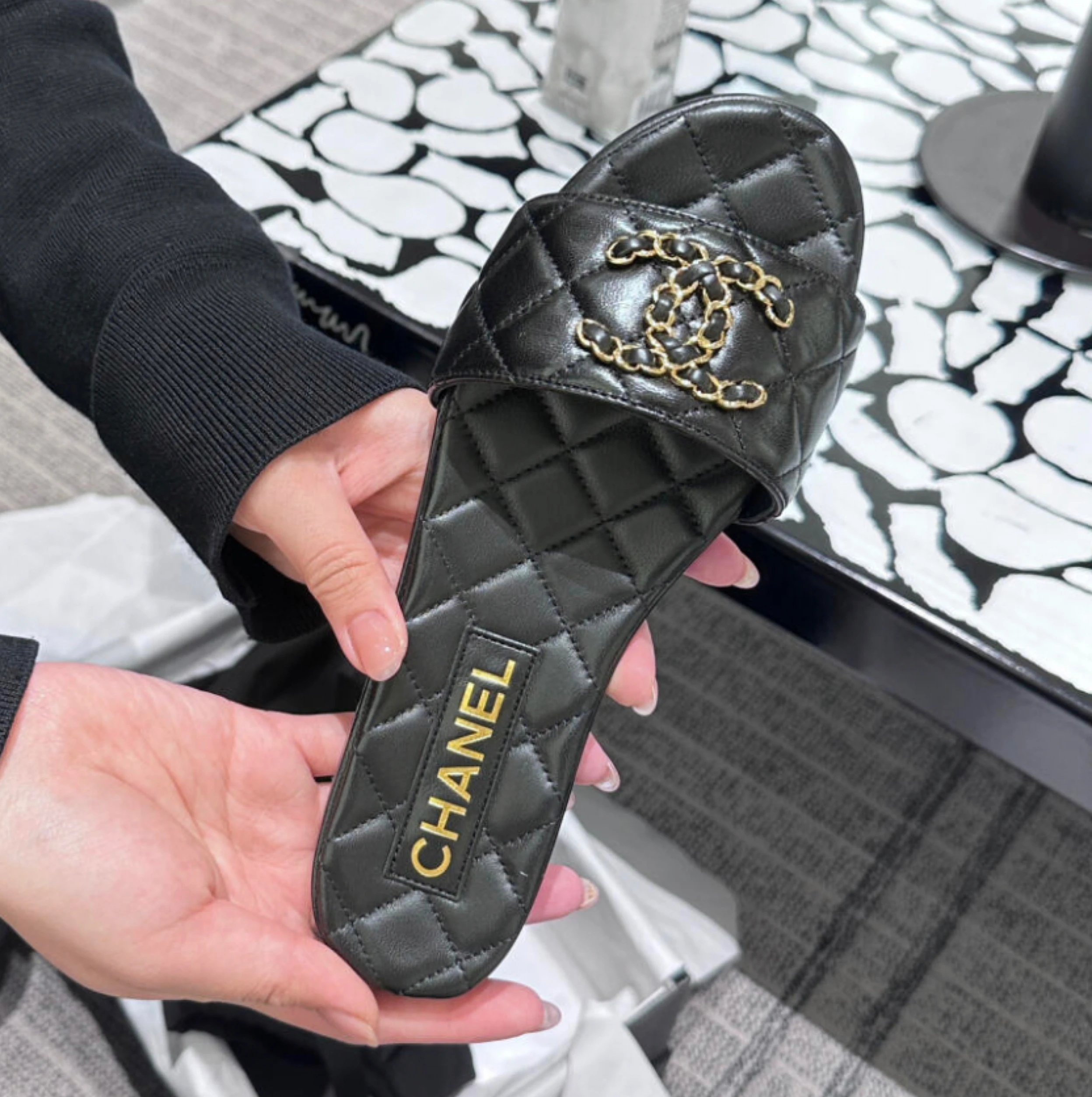 Chanel Sandals Quilted Chain Double C Slide image 1