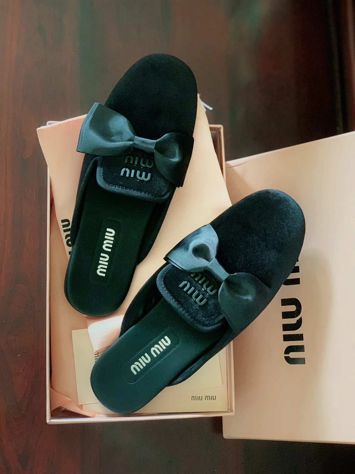 Miu Miu Logo-Embroidered Velvet Slippers Black - 21