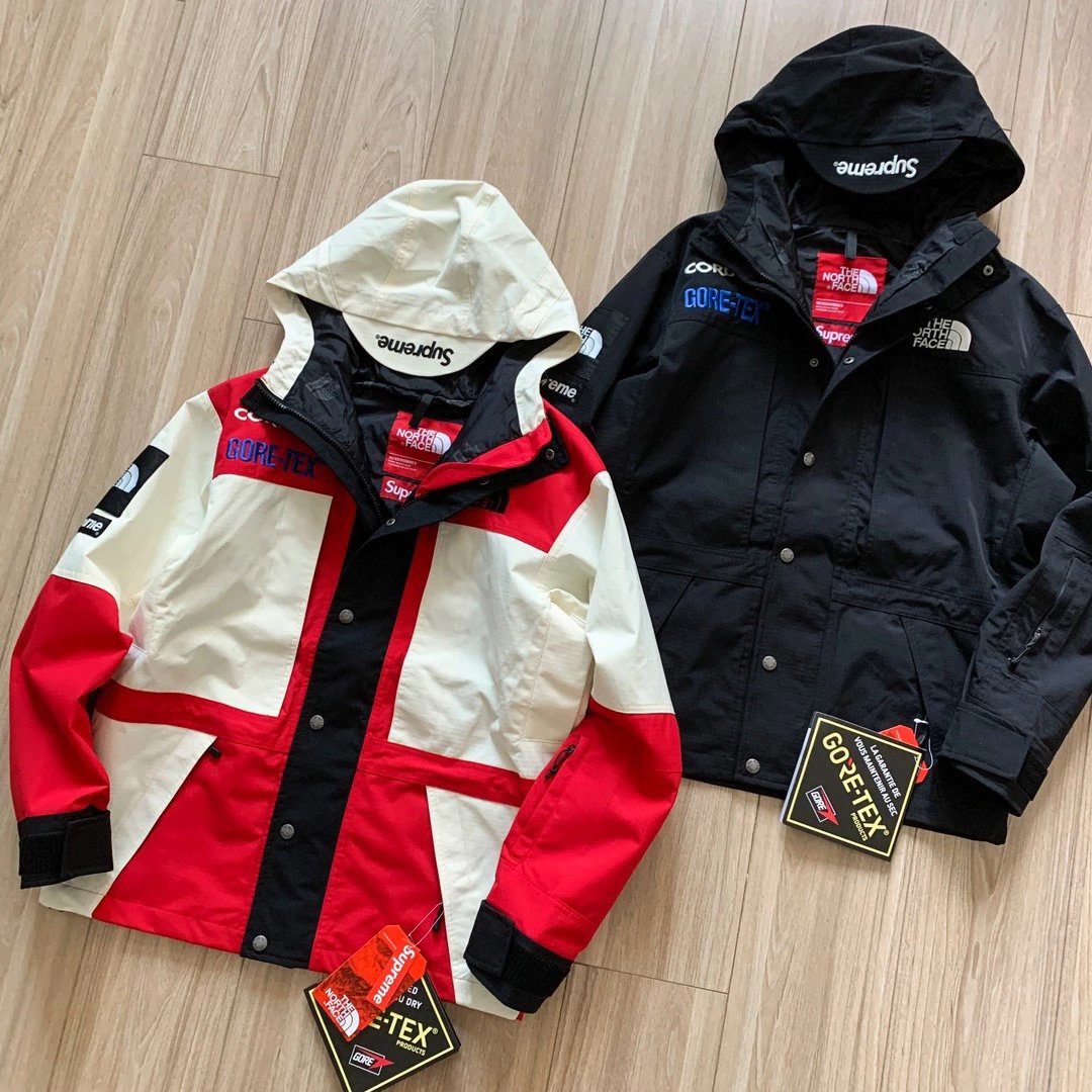 The North face TNF collaboration supreme submachine jacket