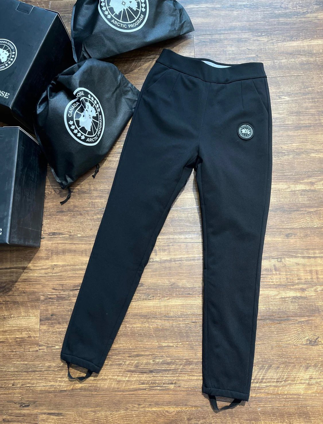 Canada Goose 2024 New Women's Down Pants Casual Sweatpants