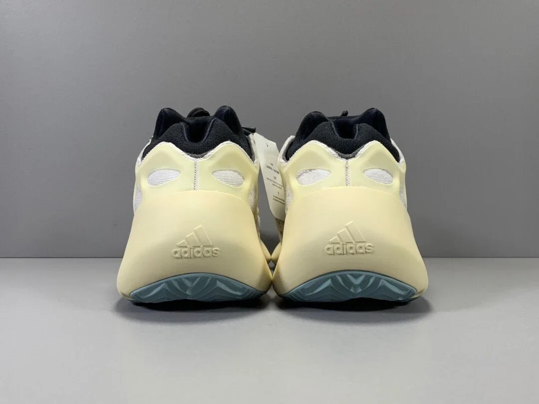 Adidas Yeezy 700 V3 Azael 夜光异性乳白色复古老爹鞋FW4980