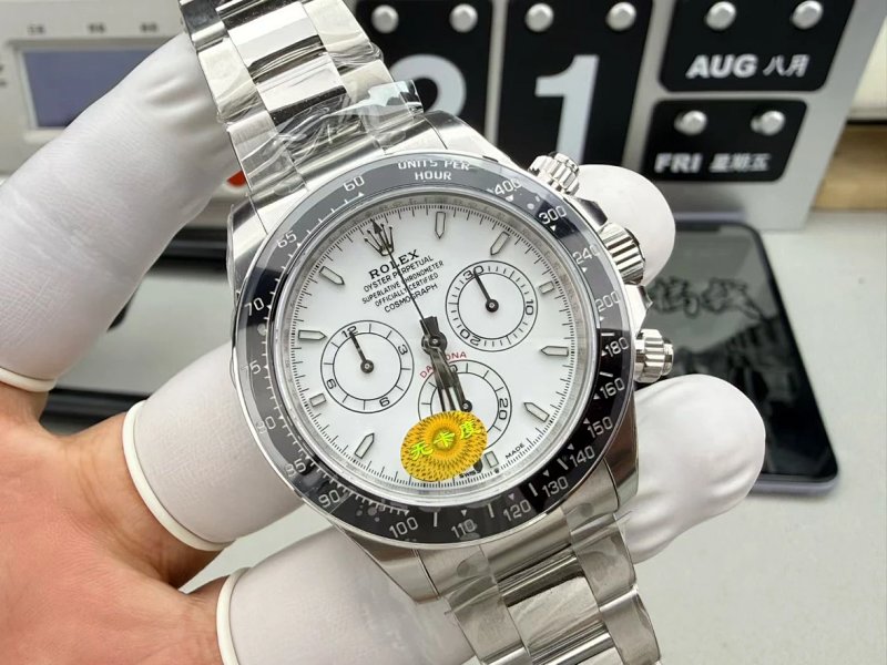 Watch from Three-legged
