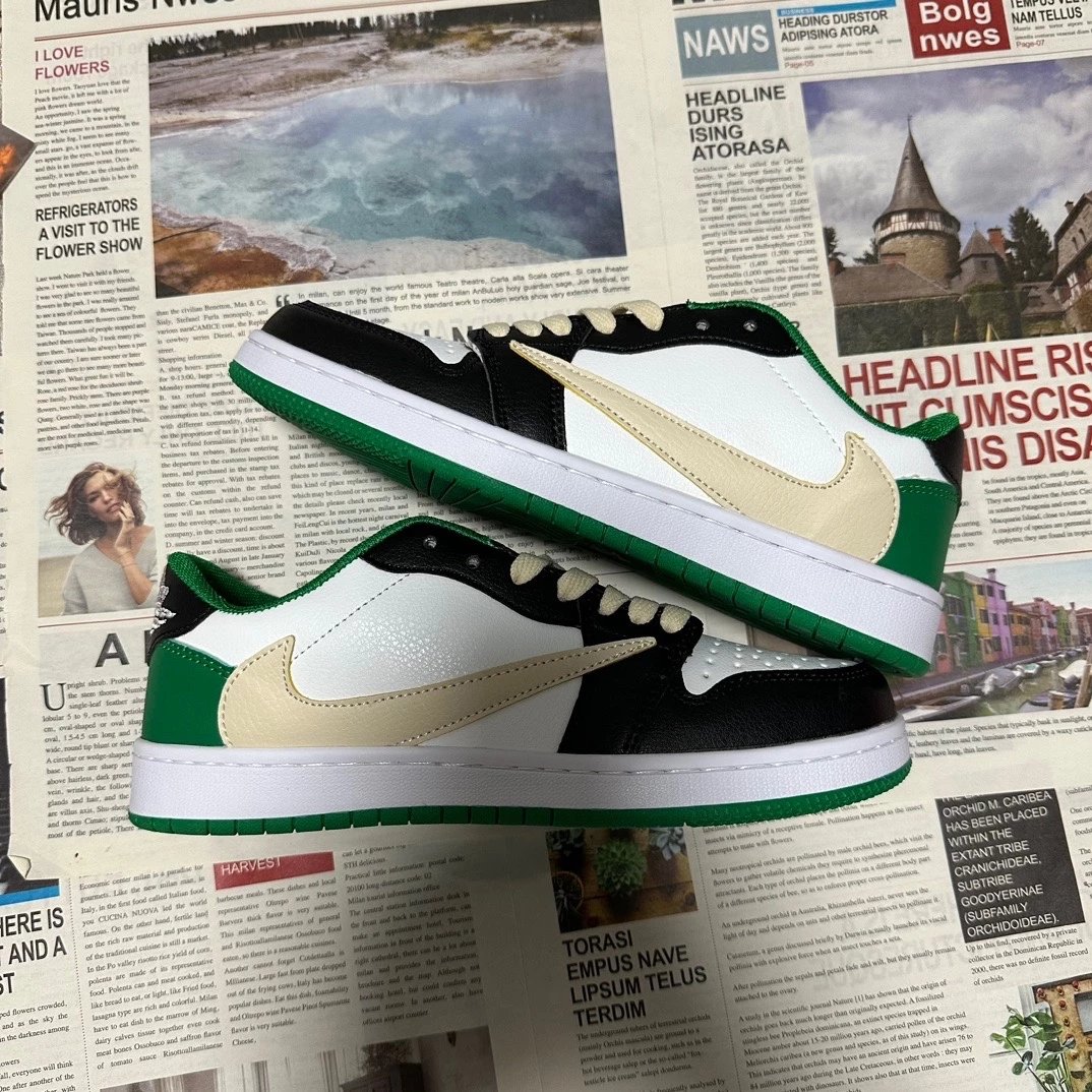 Jordan 1 Retro Low OG SP Travis Scott Green