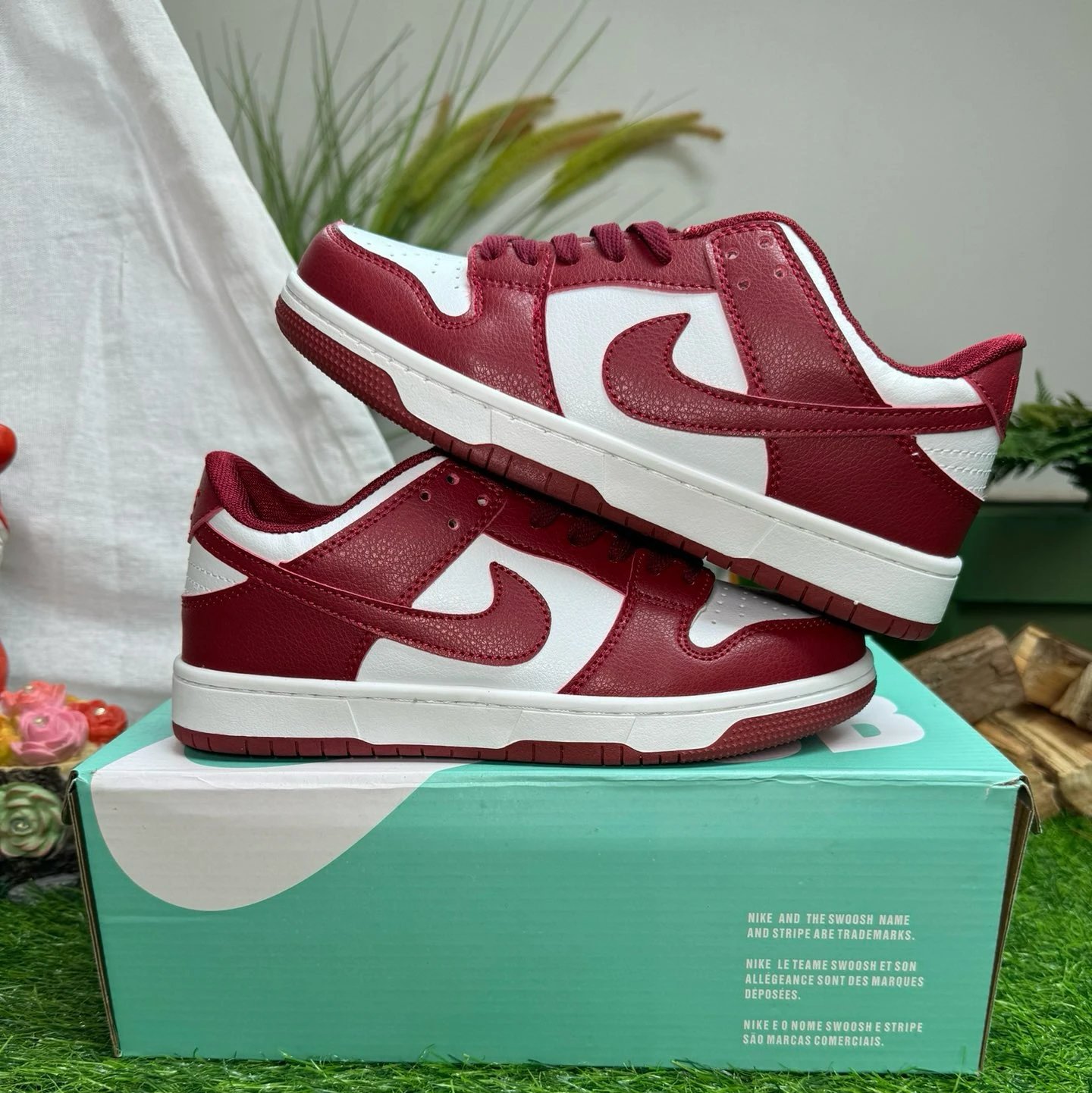 wine red