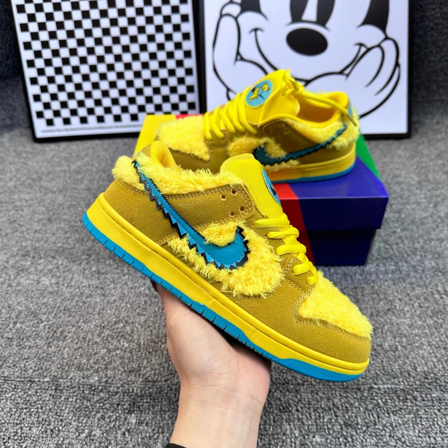 yellow