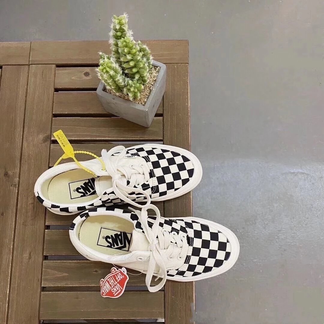 Vans Old Skool Black and White Checkerboard