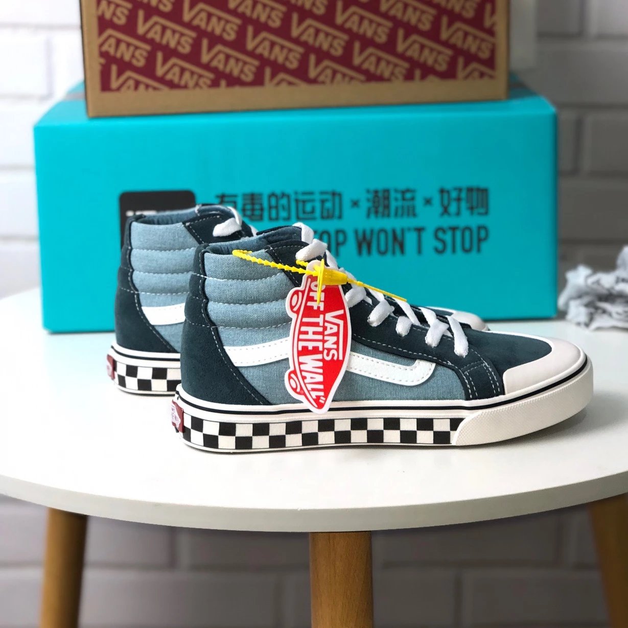 Vans Old Skool Black and White Checkerboard