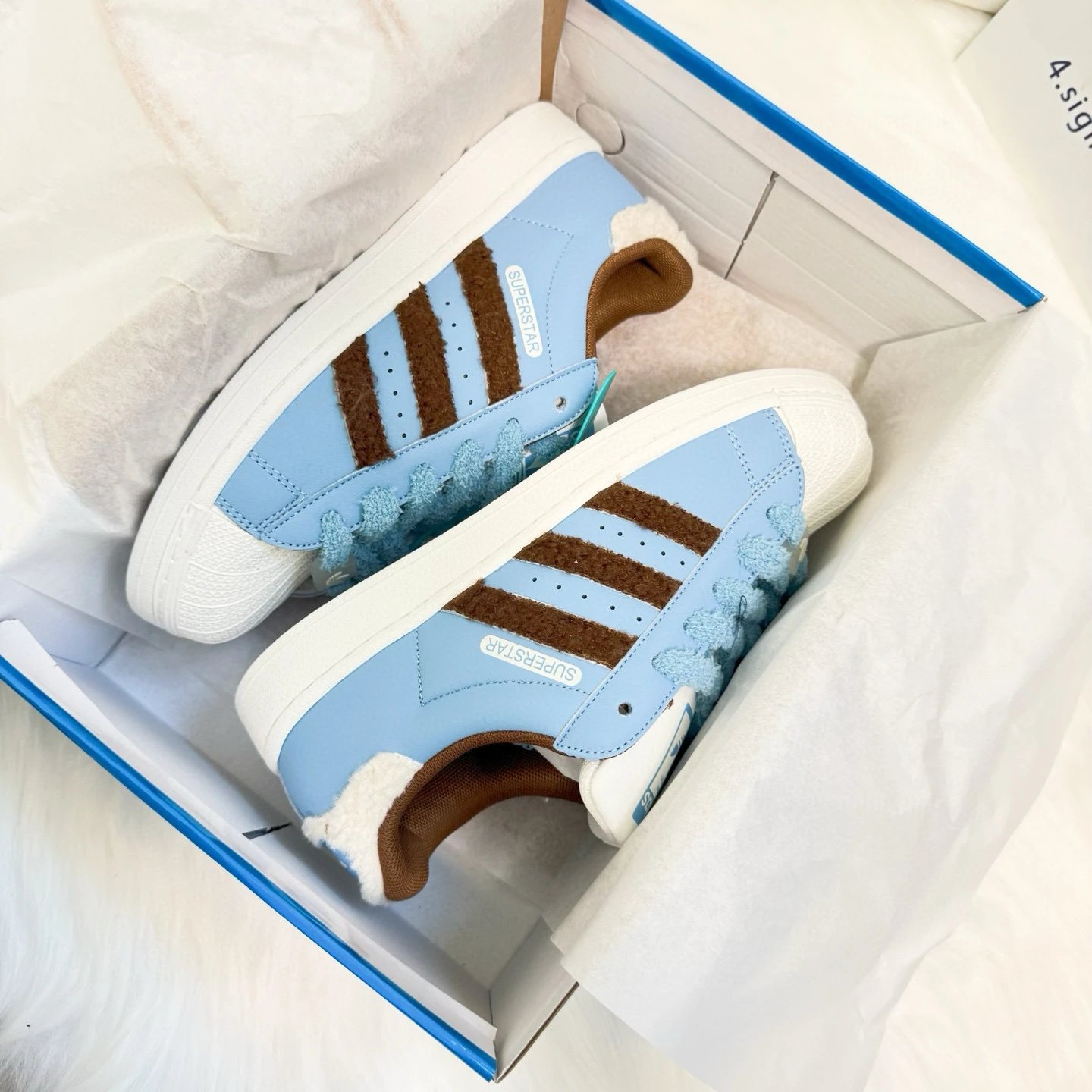 Premium Version Fluffy Blue