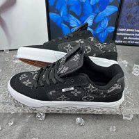 Collaboration denim black and white