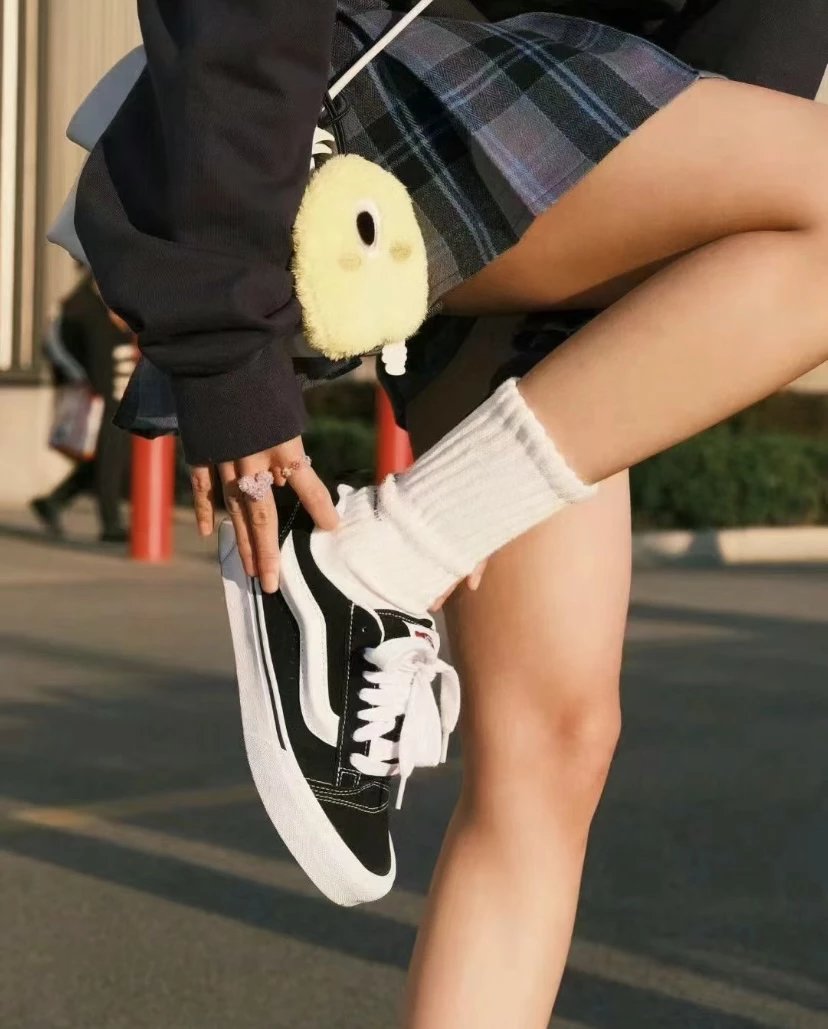 Vans Knu Skool Puffy Sneakers Insulated Retro Skate Shoes