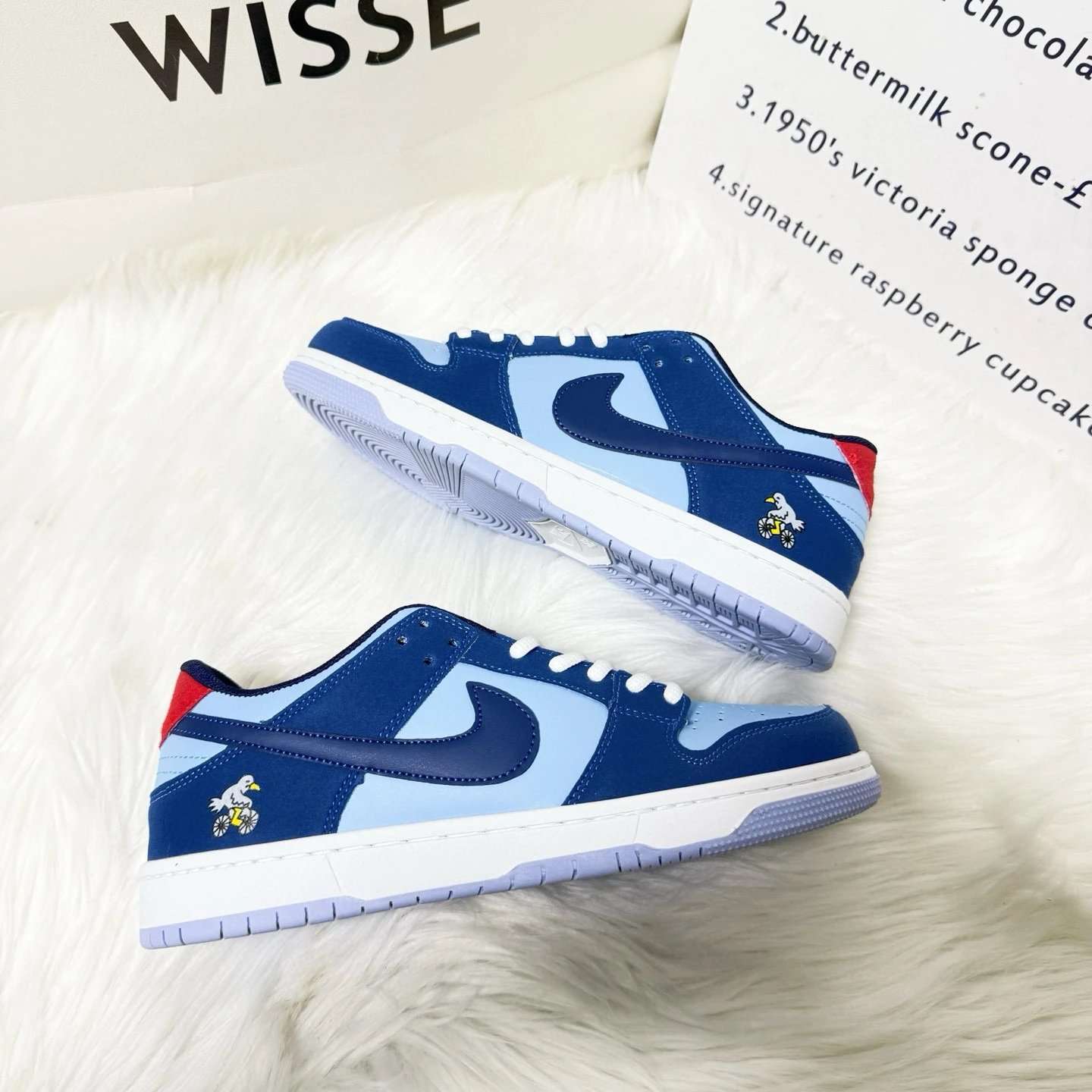 Blue Pigeon