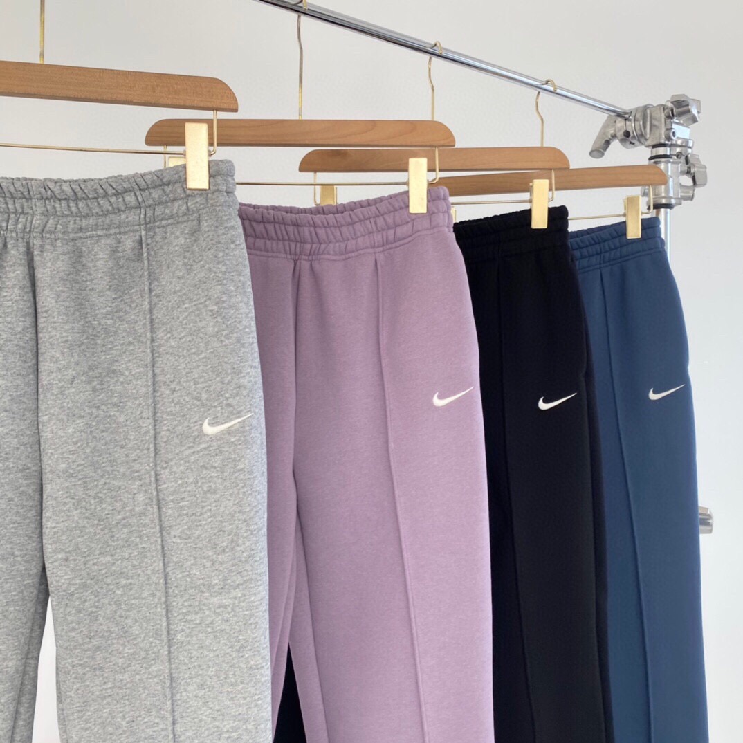 Nike Swoosh Track Pants