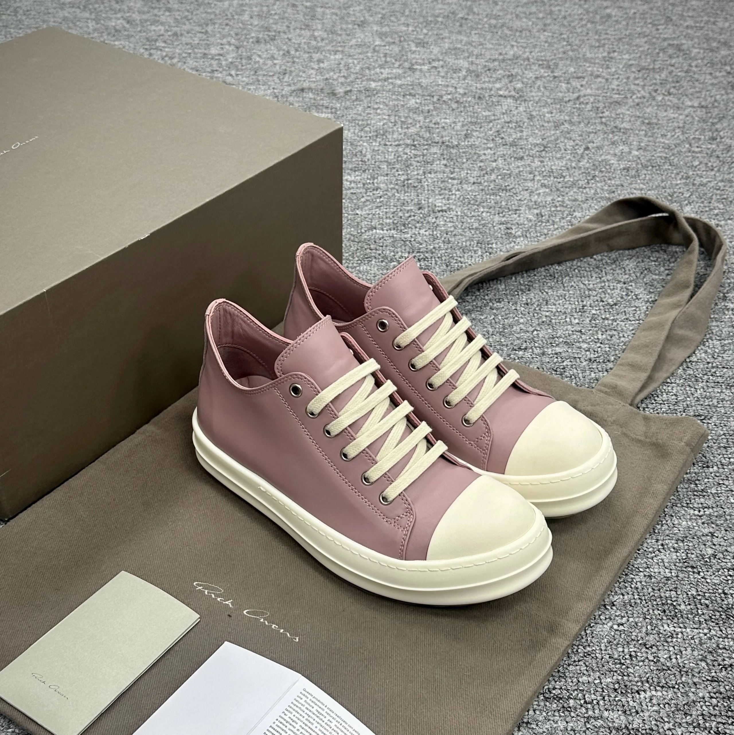 Pink Converse