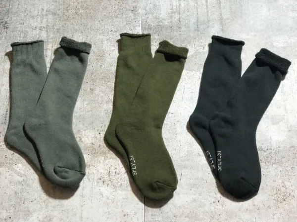 Design Basic Crew Socks in Gray, Peach, and Beige - 11