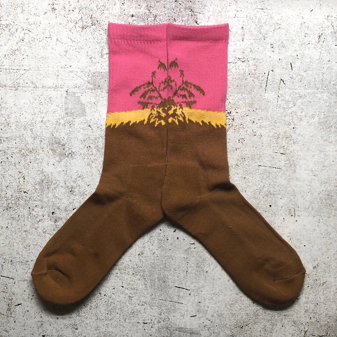 Design Angel Embroidered Black Crew Socks - 7