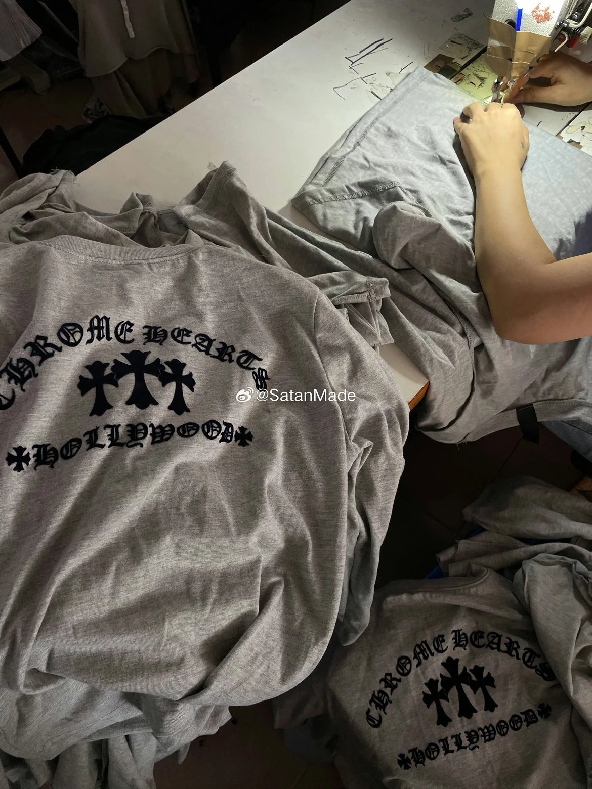 Chrome Hearts Hollywood Cross Long Sleeve T-Shirt Black and Gray - 22