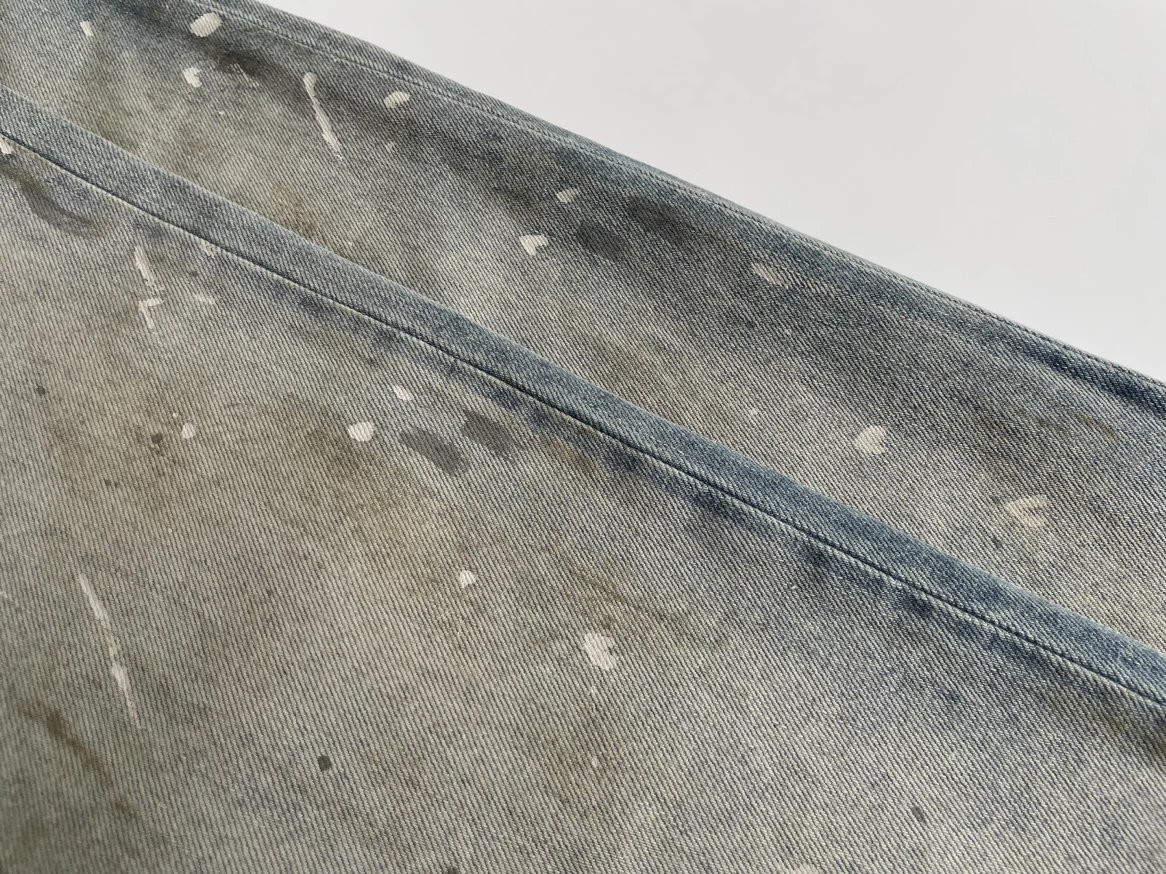 Design Wide-Leg Paint-Splatter Denim Jeans - 8