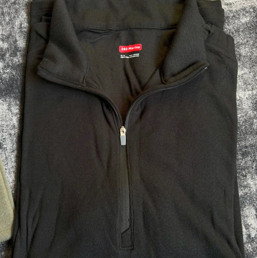 Black (No Box, No Hang Tag)