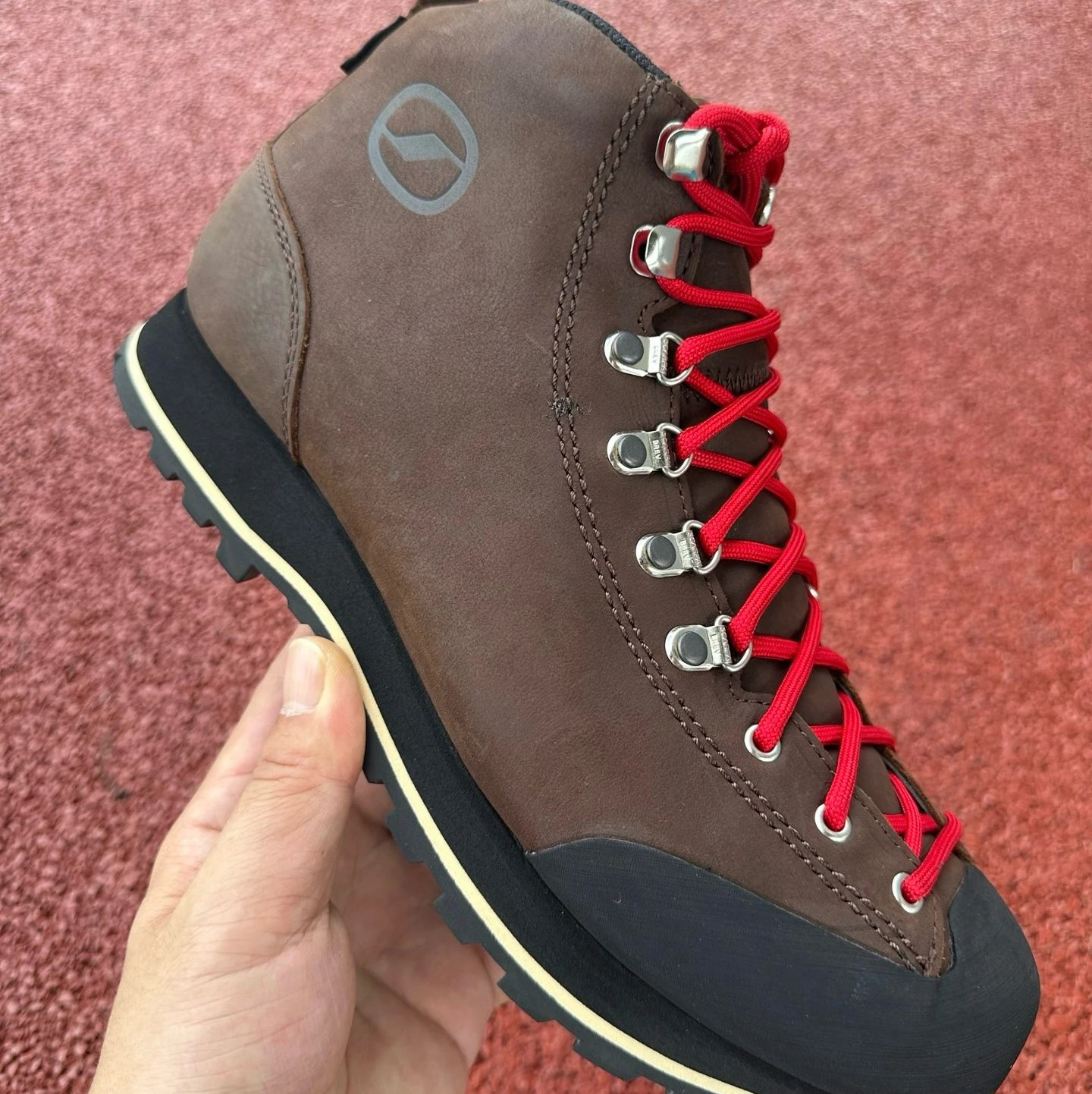 Deep Brown Red