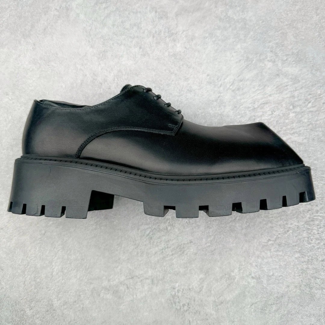 Rhino Shoes