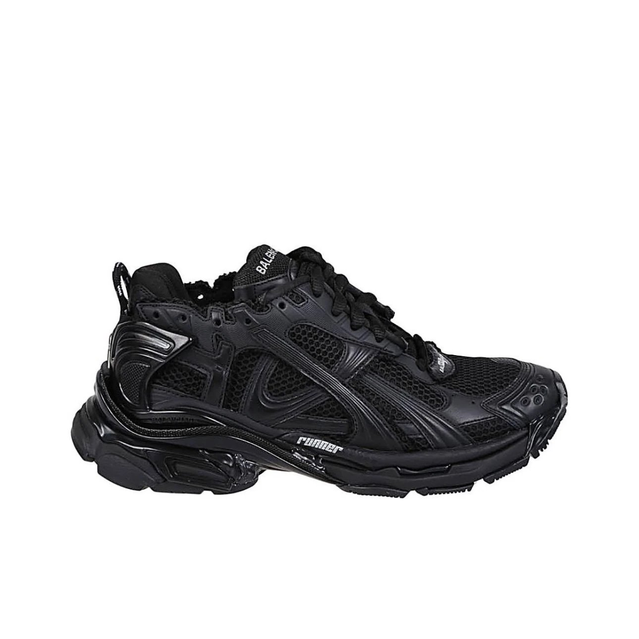 Runner 7.5 Black