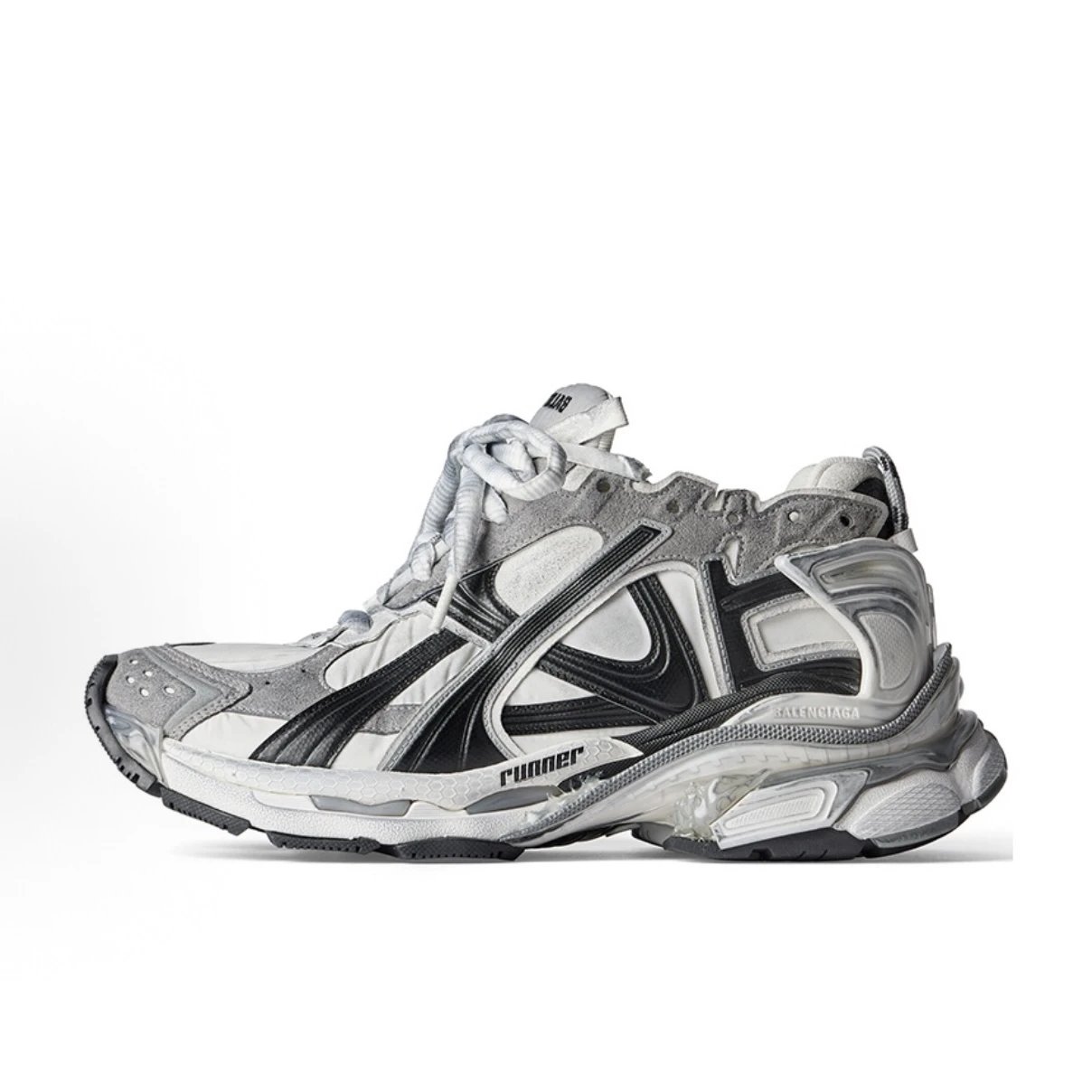 Runner 7.5 Distressed Black Gray