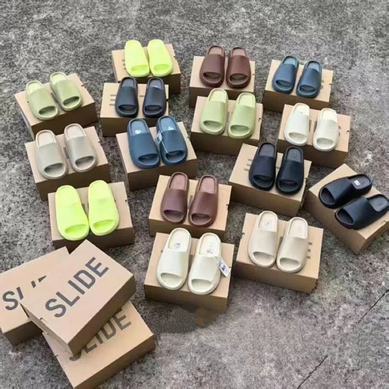【LW Version/Limited Sizes Clearance/With Original Box】AD Yeezy Slides Comfortable Soft Bouncy EVA No Returns for Non-Quality Issues