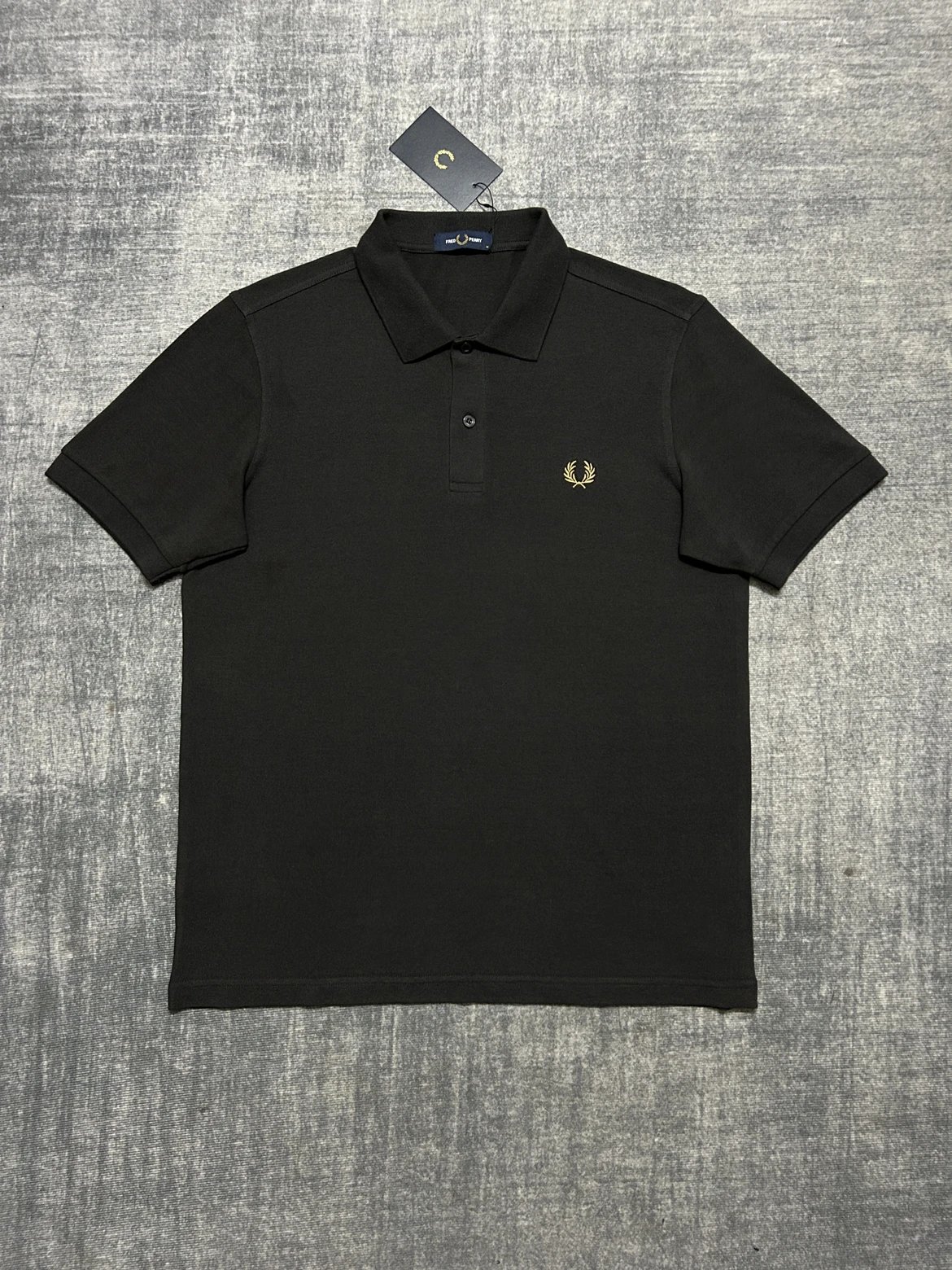 Rare Dark Gray! FRED PERRY Wheat Summer Short-Sleeve Polo Shirt for Men and Women