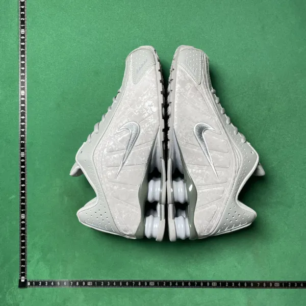 Nike Shox R4 Silver Holographic Sneakers Running Shoes - 20