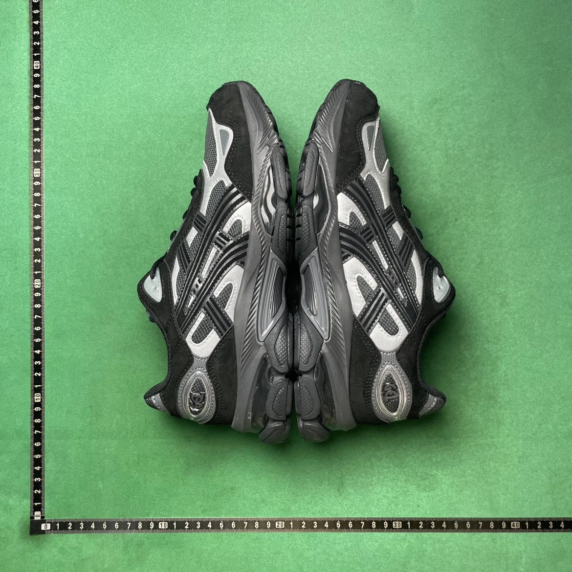 ASICS Gel-Kayano 14 Running Shoes-008977