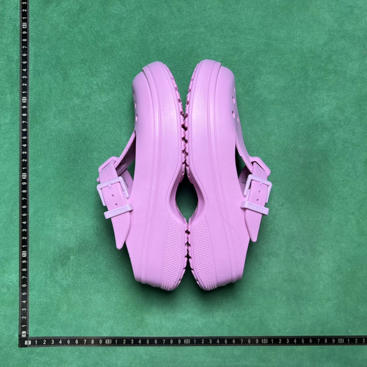 NIKE 7BD 舒适百搭洞洞鞋
