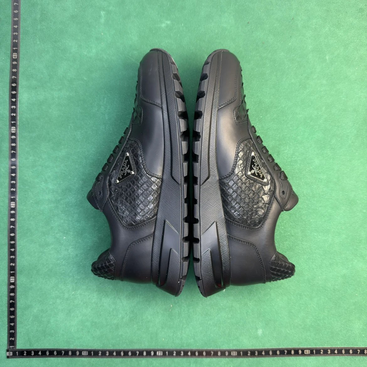 Prada Re-Nylon Runner Black Sneakers Chunky Sneakers - 10