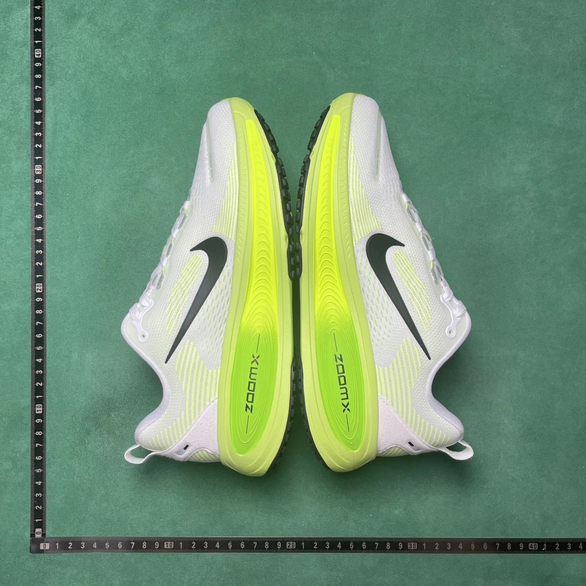 T2D Comfortable Versatile Shock-Absorbing Low-Top Running Shoes