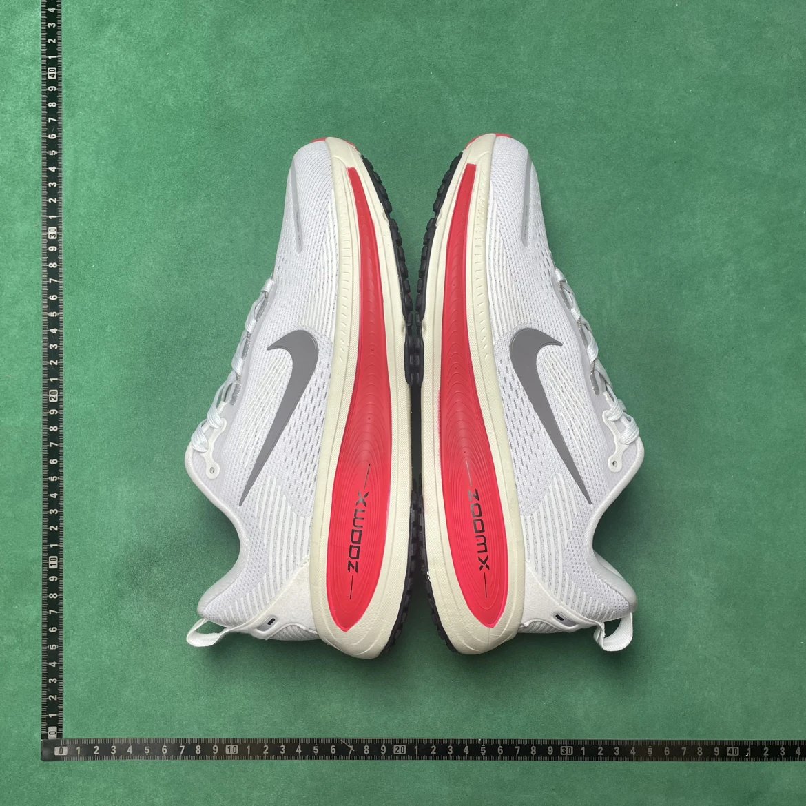 T2D Comfortable Versatile Shock-Absorbing Low-Top Running Shoes