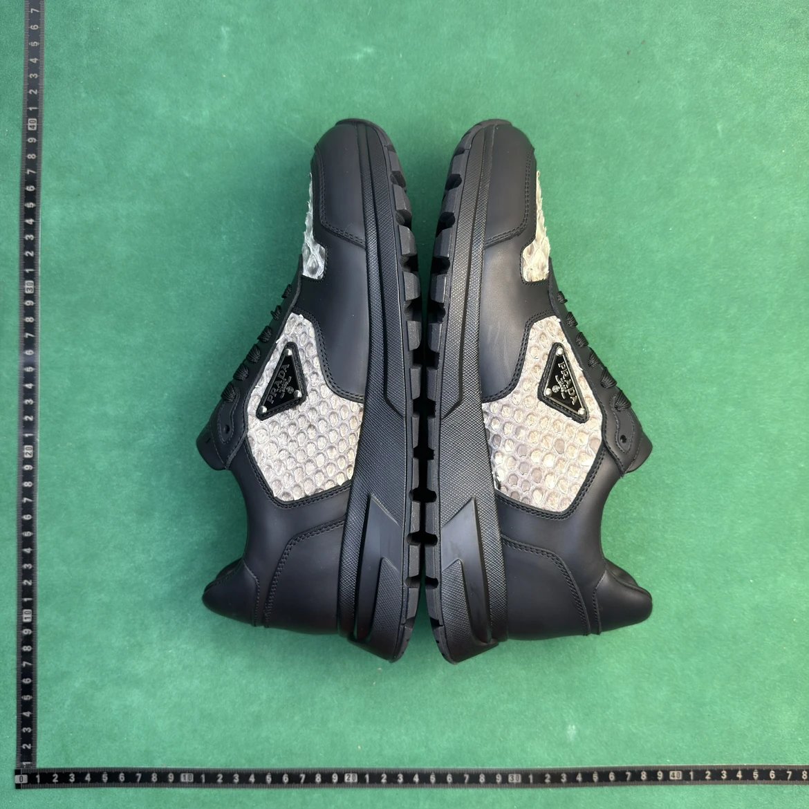 Prada Re-Nylon Runner Black Sneakers Chunky Sneakers - 3