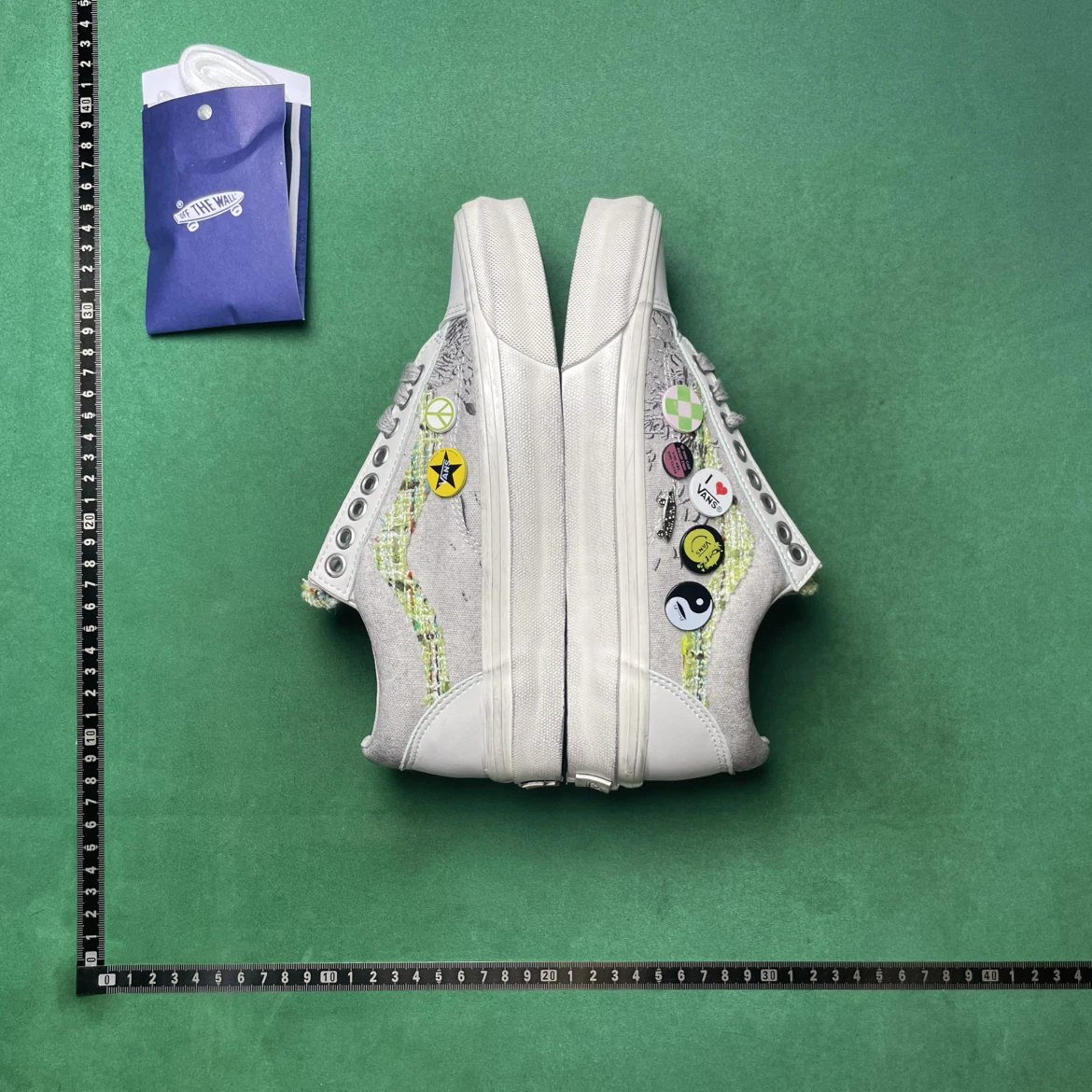 DOG EDITION COMFORTABLE RETRO SNEAKERS