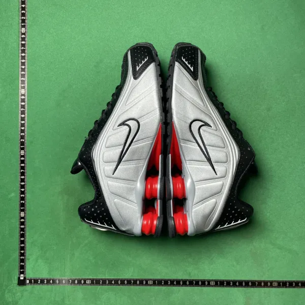 Nike Shox R4 Silver Holographic Sneakers Running Shoes - 23