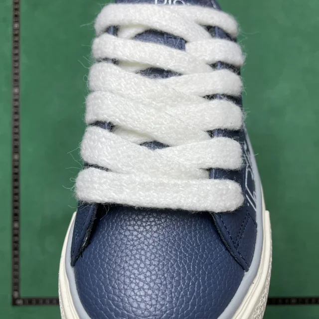 Dior Sneakers B33 Low-Top Lace-Up with Oblique Motif product detail image 18