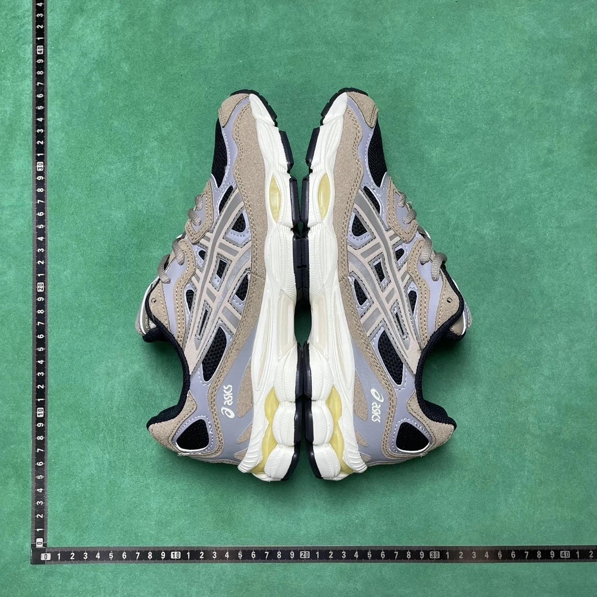 Taupe No. 37 A383-005