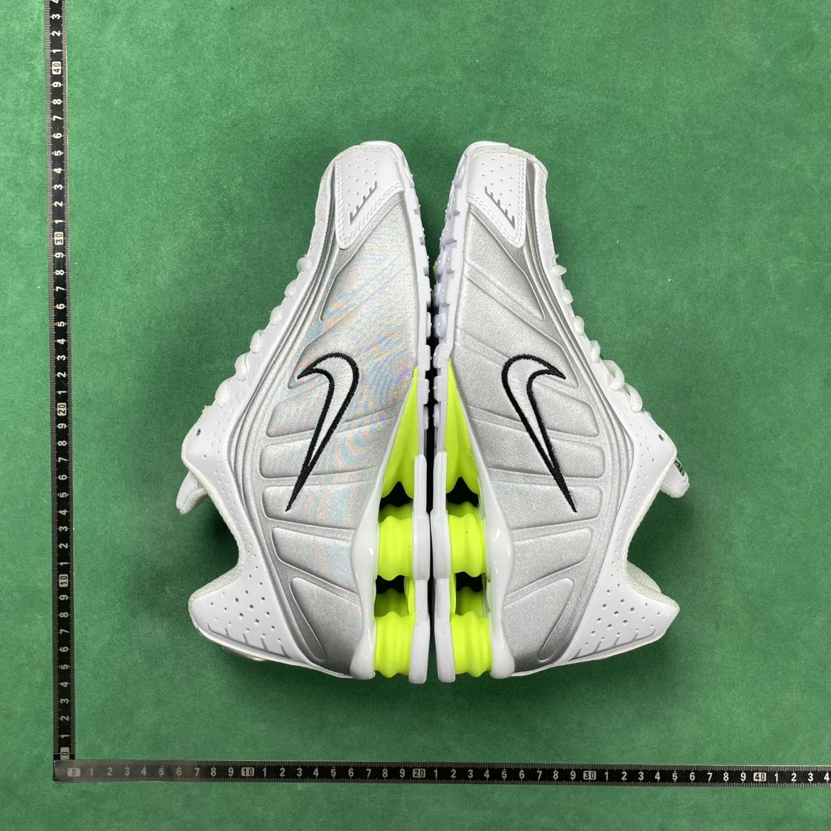 B1D Comfortable Versatile Shock-Absorbing Breathable Lightweight Low-Top Casual Running Shoes