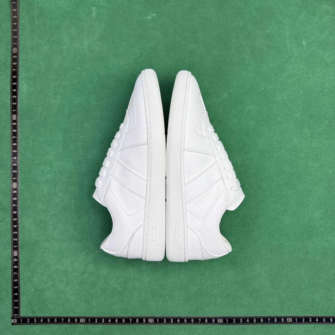 Designer Shoes TT8 牛皮革圆头系带低帮板鞋
