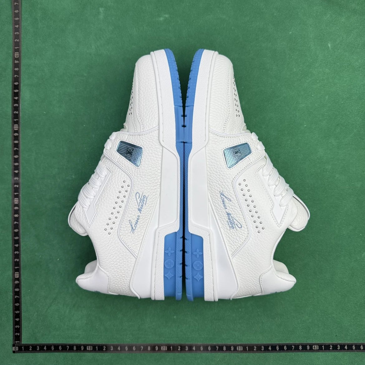 TT 3 Cow Leather Flat-Sole Lace-Up Low-Top Board Shoes