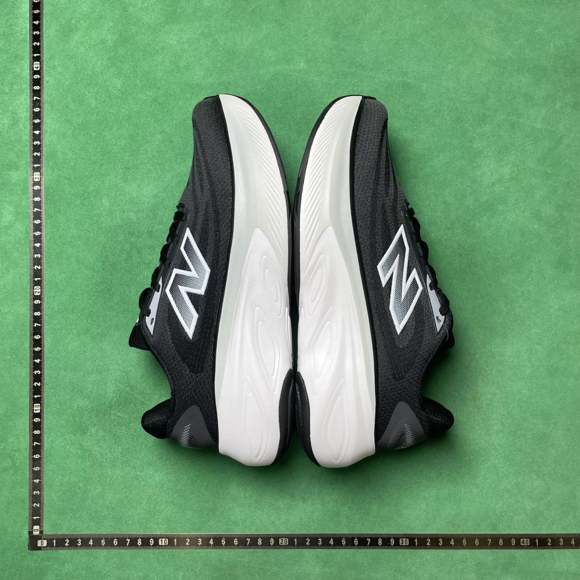 New Balance FuelCell Echo Running Shoes-008591