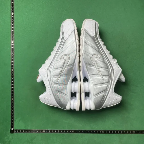 Nike Shox R4 Silver Holographic Sneakers Running Shoes - 17