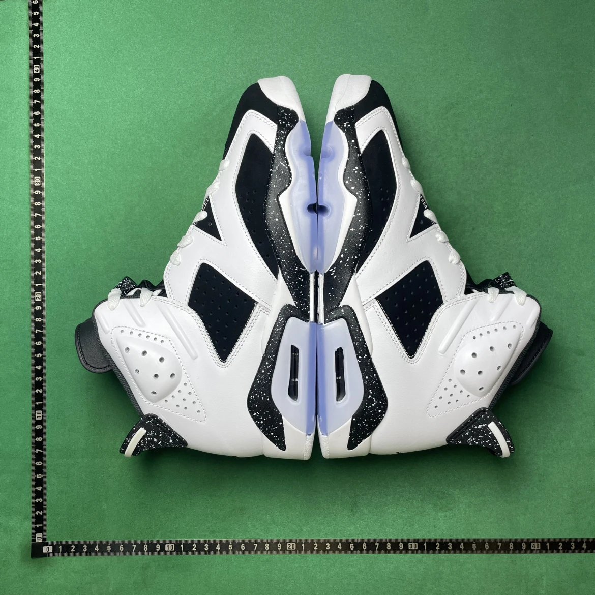 GX EDITION COMFORT-FIT RETRO BASKETBALL