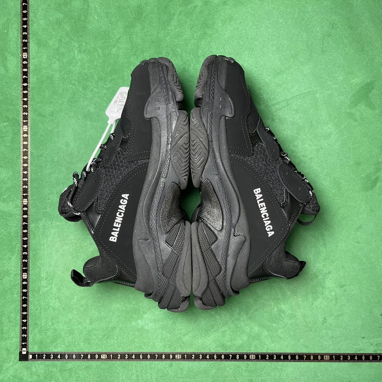 GO VERSION ROUND TOE LACE-UP