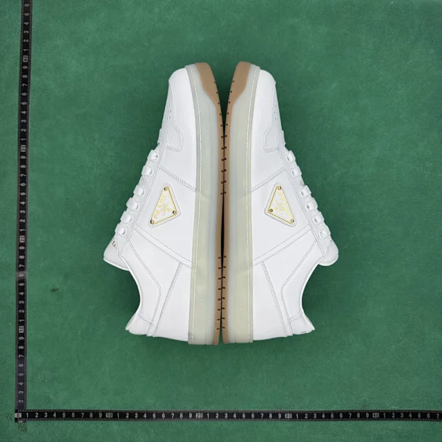 Prada Sneakers Leather lace-up low-top with triangle logo plaque product detail image 3