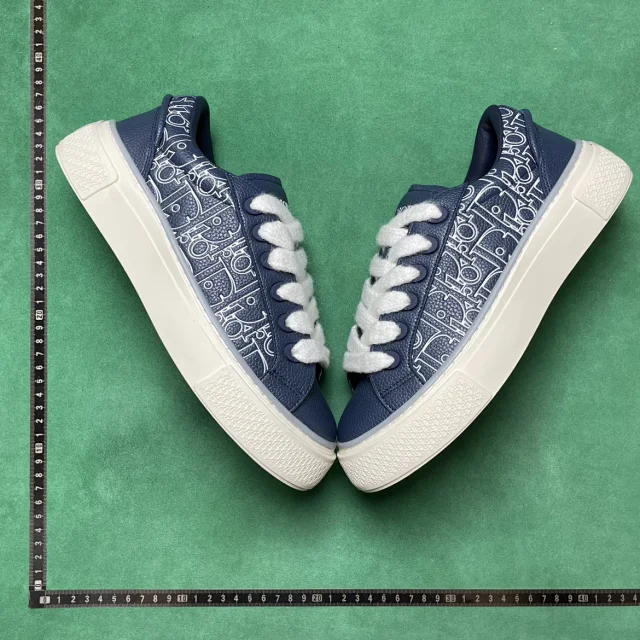 Dior Sneakers B33 Low-Top Lace-Up with Oblique Motif product detail image 5