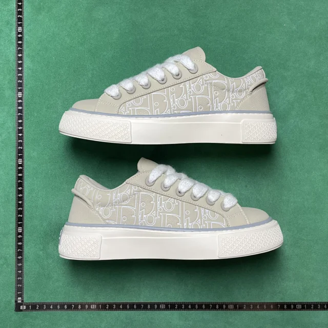 Dior Sneakers B33 Low-Top Lace-Up with Oblique Motif product detail image 33